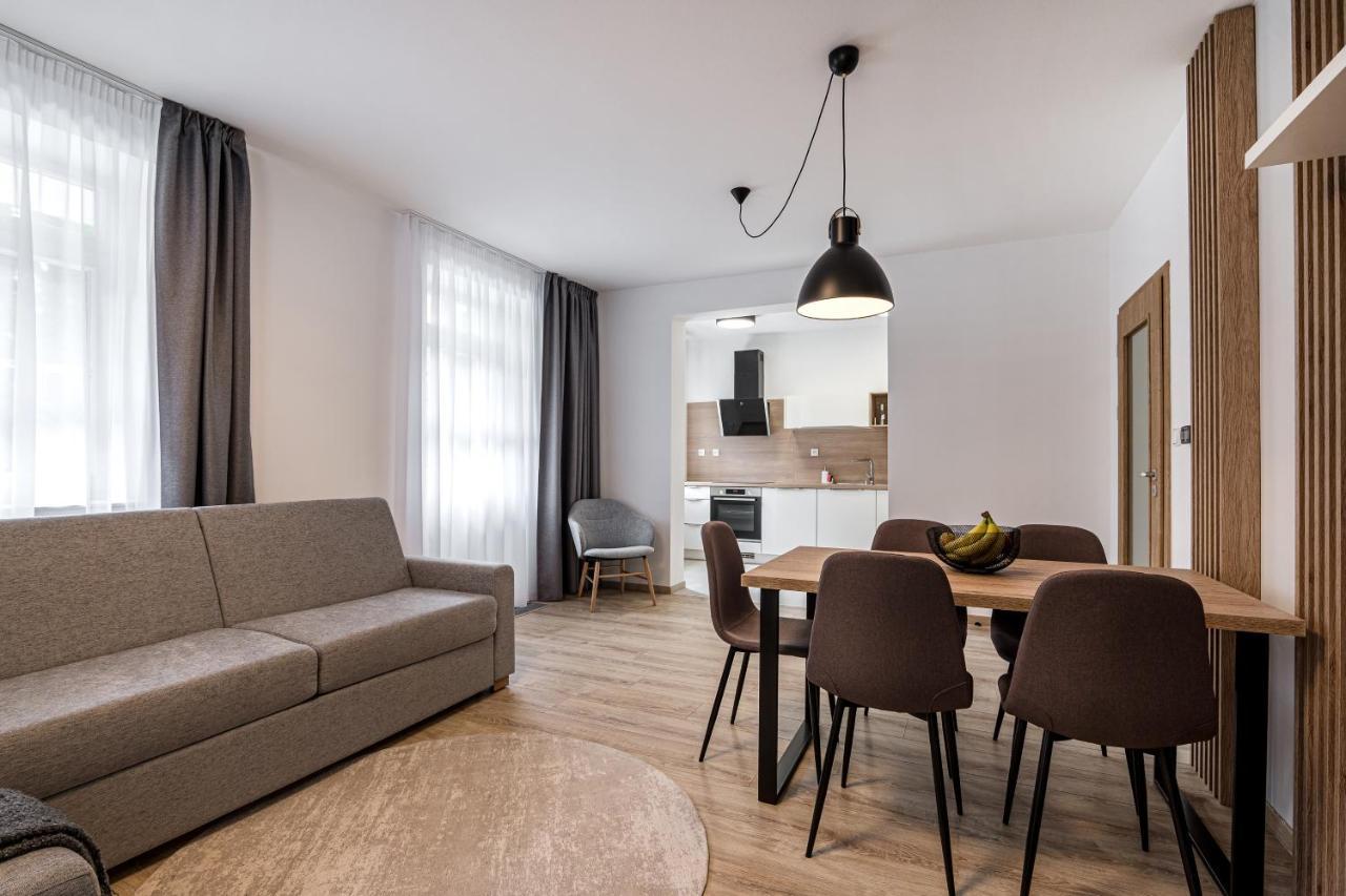 Hubertus Karlova Studanka Aparthotel Ngoại thất bức ảnh
